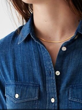 Faherty Indio Organic Gauzy Cotton Button-Up Shirt in Mid Indigo XS
